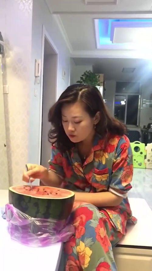 笑姐吃瓜,揭秘娱乐圈那些不为人知的幕后故事