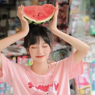 吃瓜少女本人图片大全