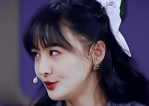 吃瓜少女肖战,肖战，吃瓜少女的甜蜜诱惑