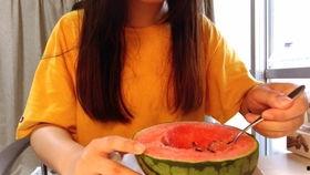 留学吃瓜军,揭秘“吃瓜军”背后的留学生活